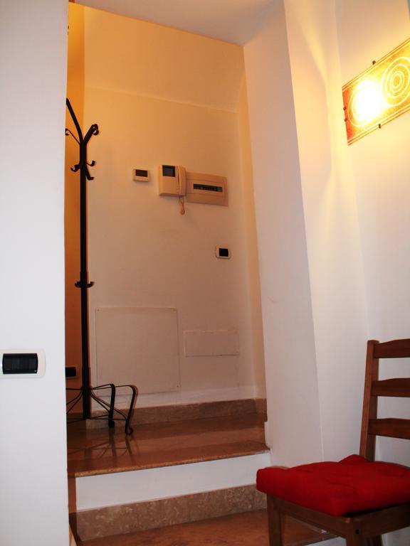 Hella Ibernesi 23 Fori Imperiali Inn, New Gestion! Roma Rom bilde