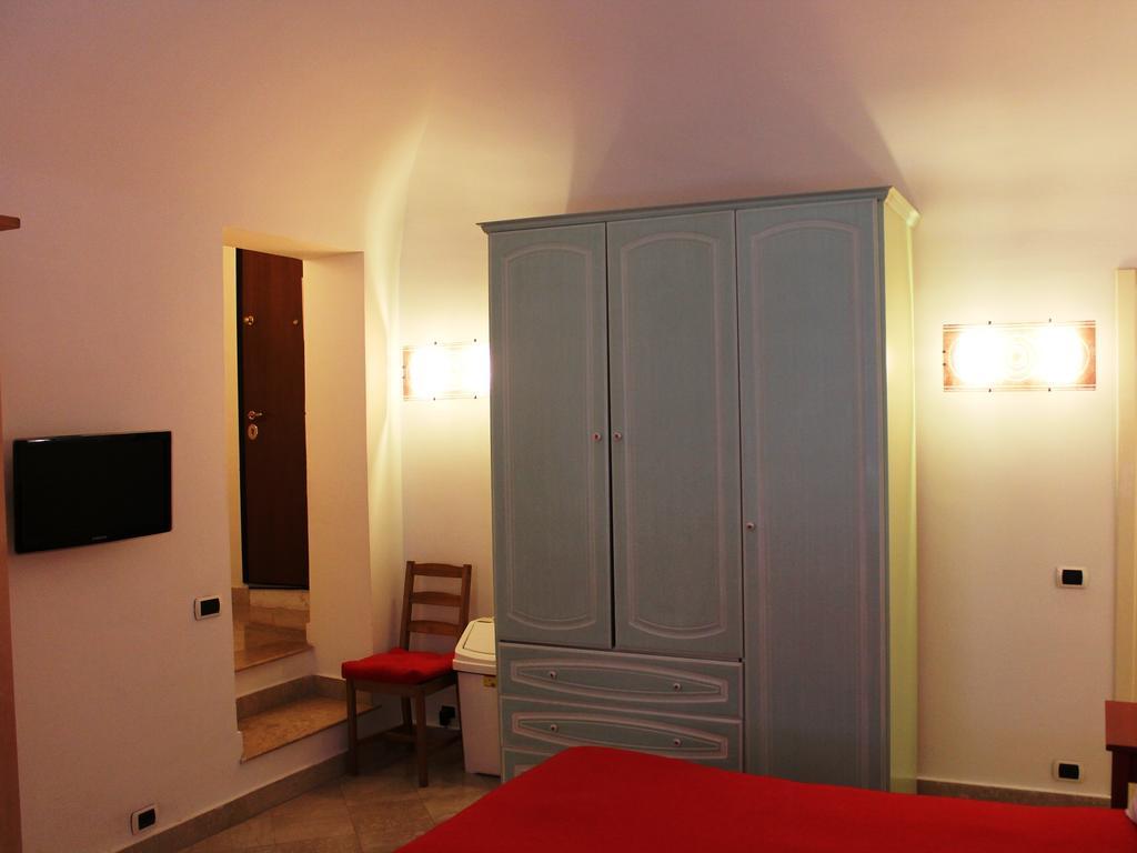 Hella Ibernesi 23 Fori Imperiali Inn, New Gestion! Roma Rom bilde