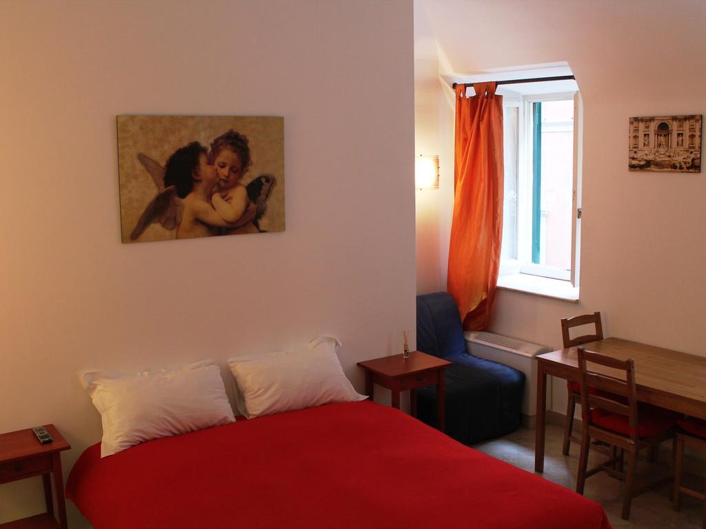 Hella Ibernesi 23 Fori Imperiali Inn, New Gestion! Roma Rom bilde
